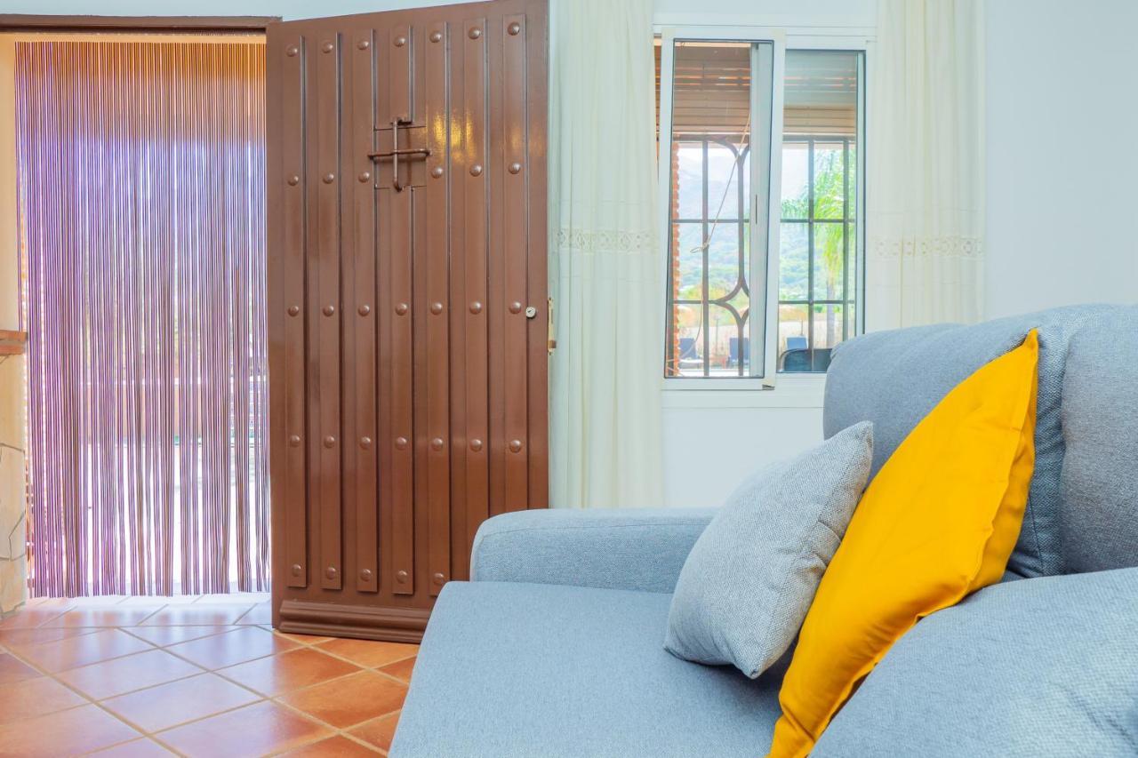 Cubo's Acebuches Ferienhaus